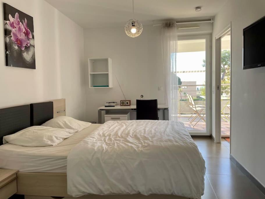 17 - Appartement Neuf, Parking Terrasse Et Jolie Vue Bandol Exterior photo