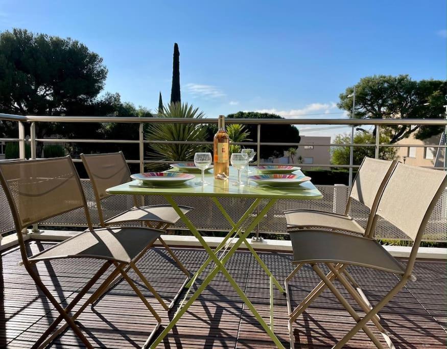 17 - Appartement Neuf, Parking Terrasse Et Jolie Vue Bandol Exterior photo